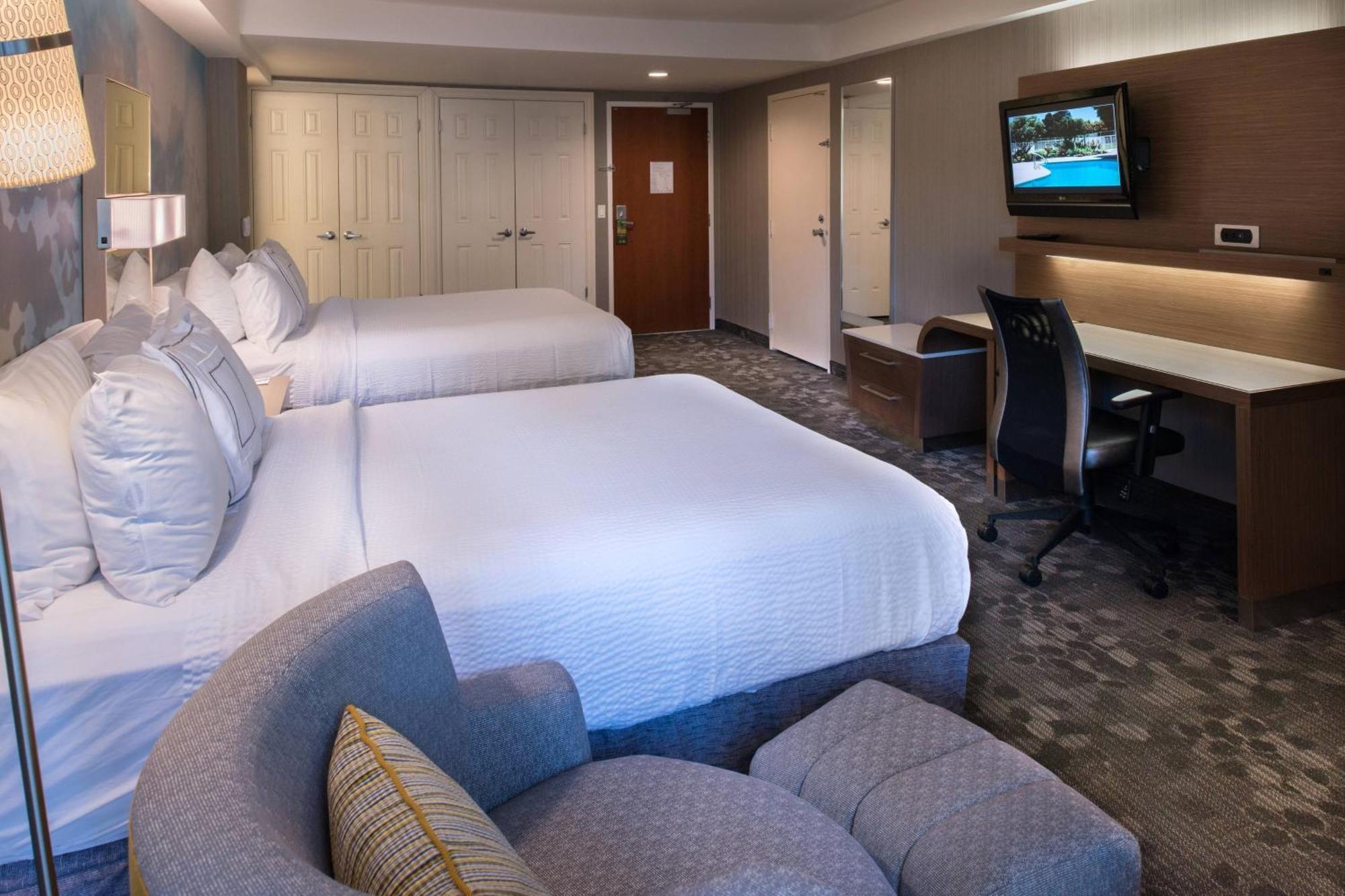Courtyard By Marriott Oxnard/Ventura Hotel Kültér fotó