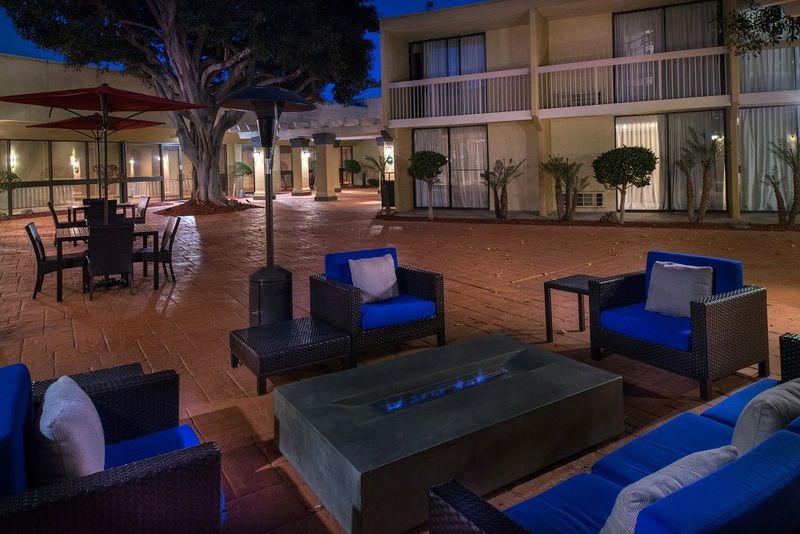 Courtyard By Marriott Oxnard/Ventura Hotel Kültér fotó