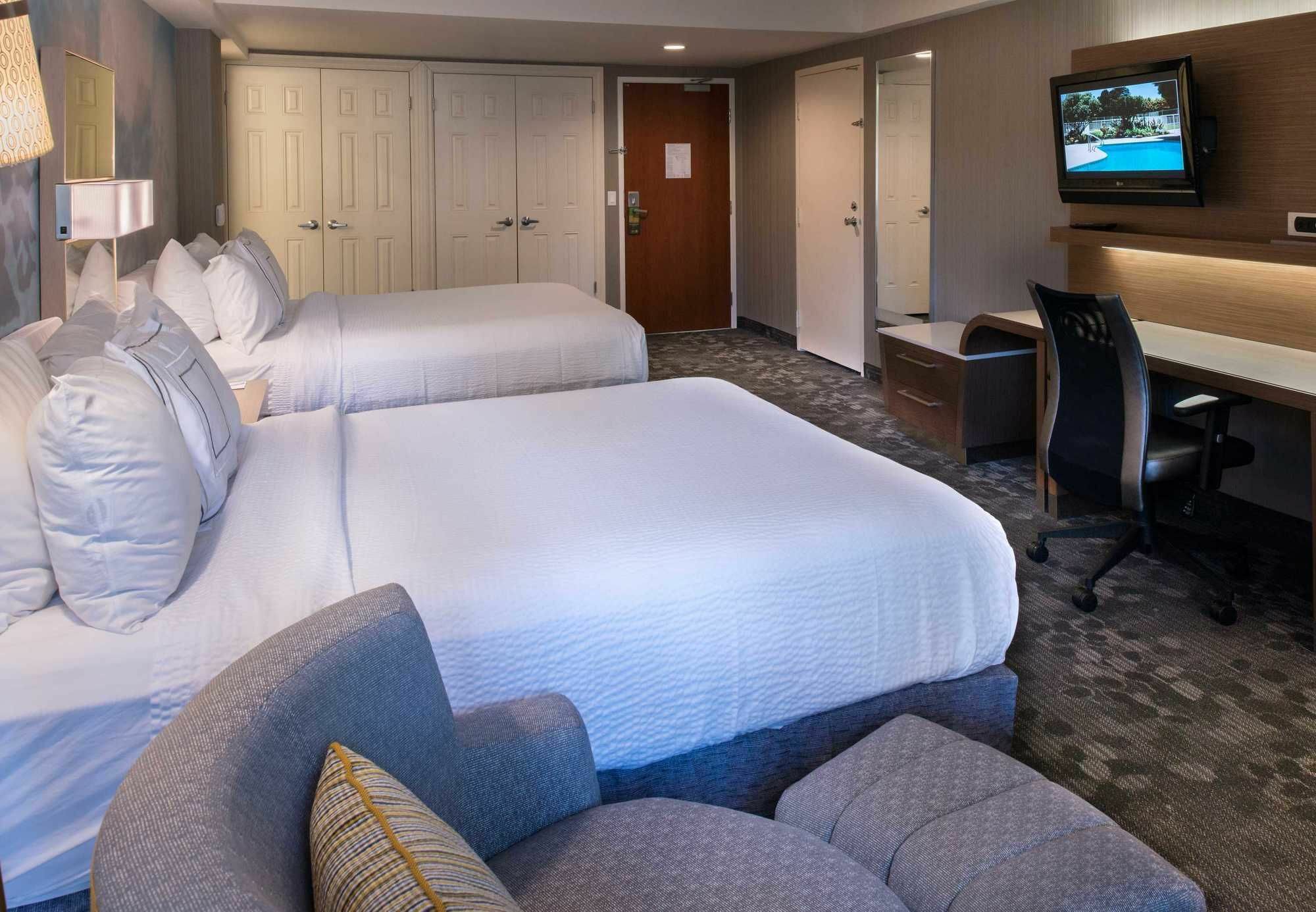 Courtyard By Marriott Oxnard/Ventura Hotel Kültér fotó